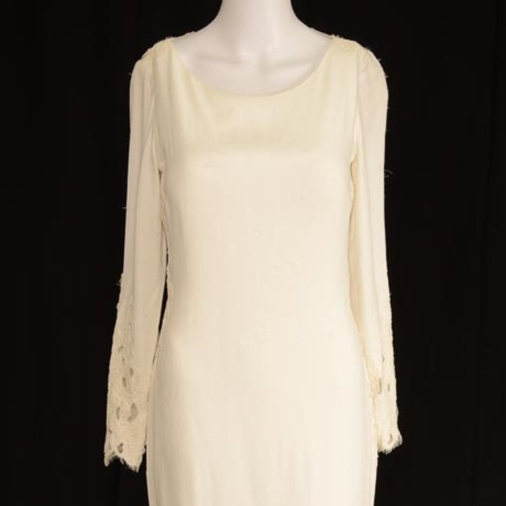 Atelier Pronovias Vania embroidered mermaid gown